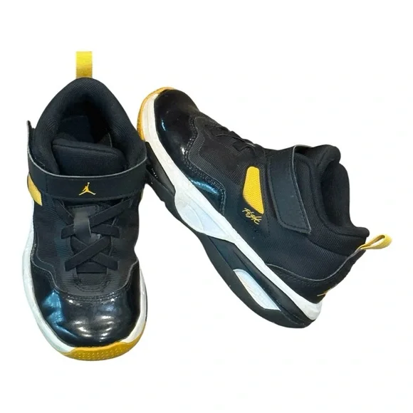 Jordan Stay Loyal 3 kids sneakers - Picture 1 of 9